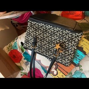 Tommy Hilfiger bag